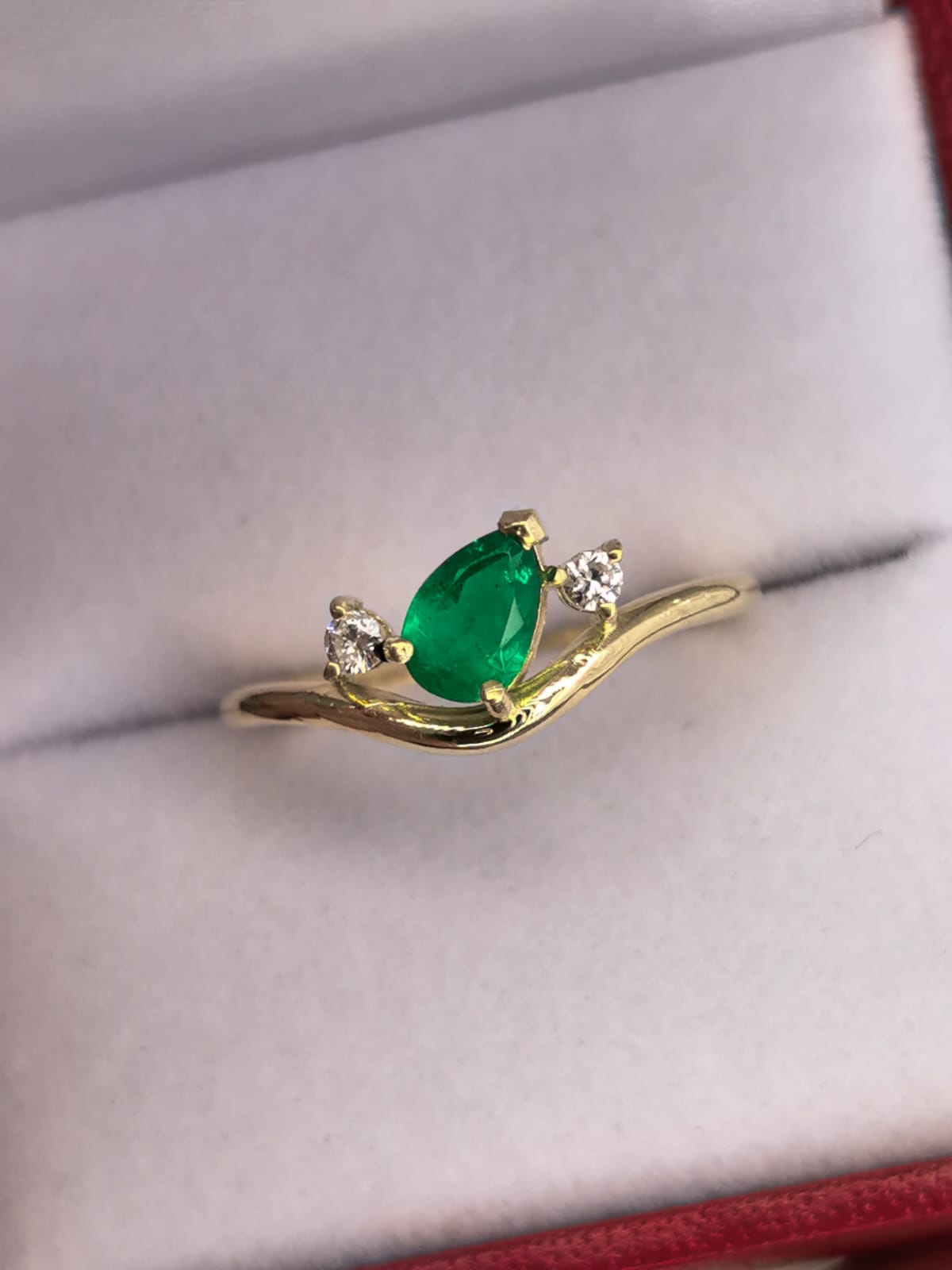 Anillo en oro 18 K