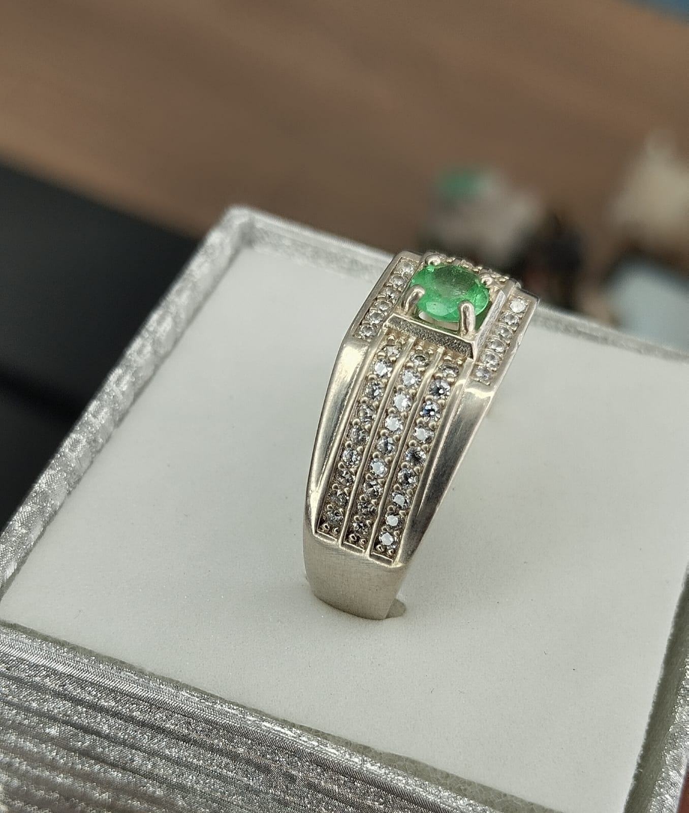 Anillo en plata para caballero