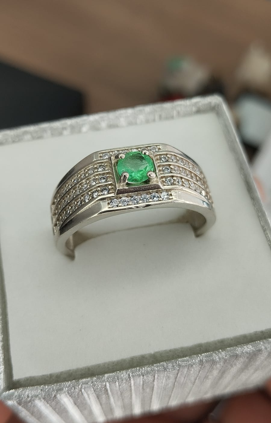 Anillo en plata para caballero