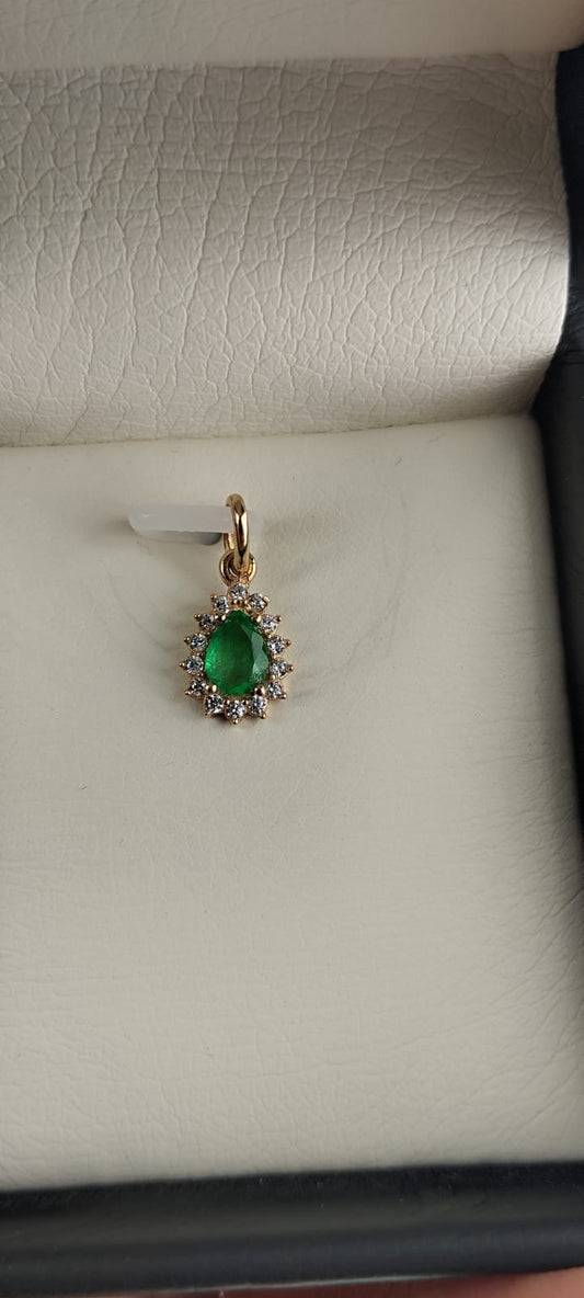DIjen en Oro 18K