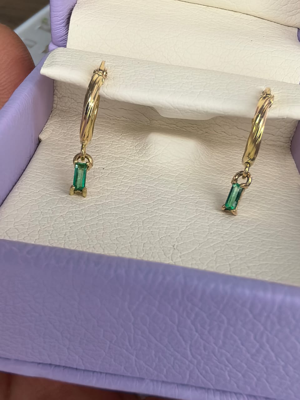 Candongas en oro 18K 2 Esmeraldas