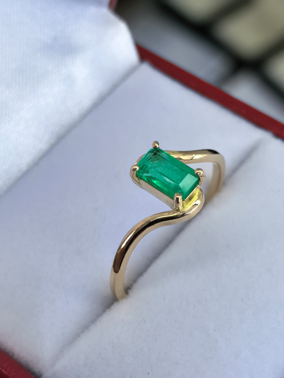Anillo en Oro 18K